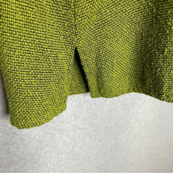Ali Miles Vibrant Green Textured Tunic with Pocket - Picture 5 of 6